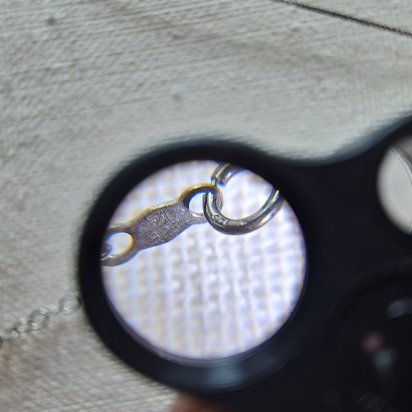 Sterling Silver Whale Pendant Genuine Topaz Stones w/20.5" Box Chain - Picture 7 of 11